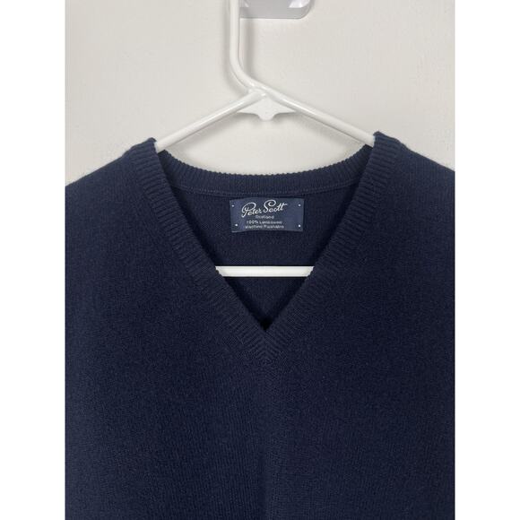 Peter Scott Sweater Vest Mens Size 44 Navy Blue 100% Lambswool V Neck Scotland - Picture 1 of 8